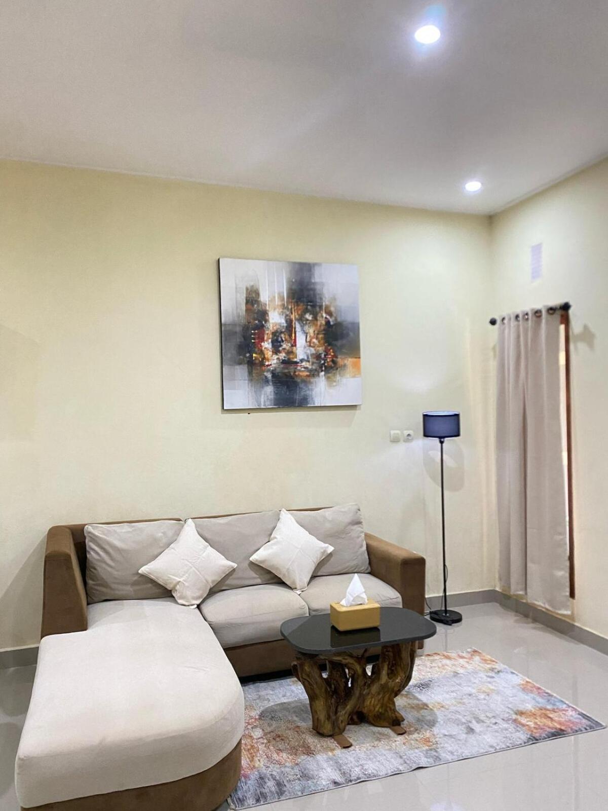 1br The Shangka House Apartemen *